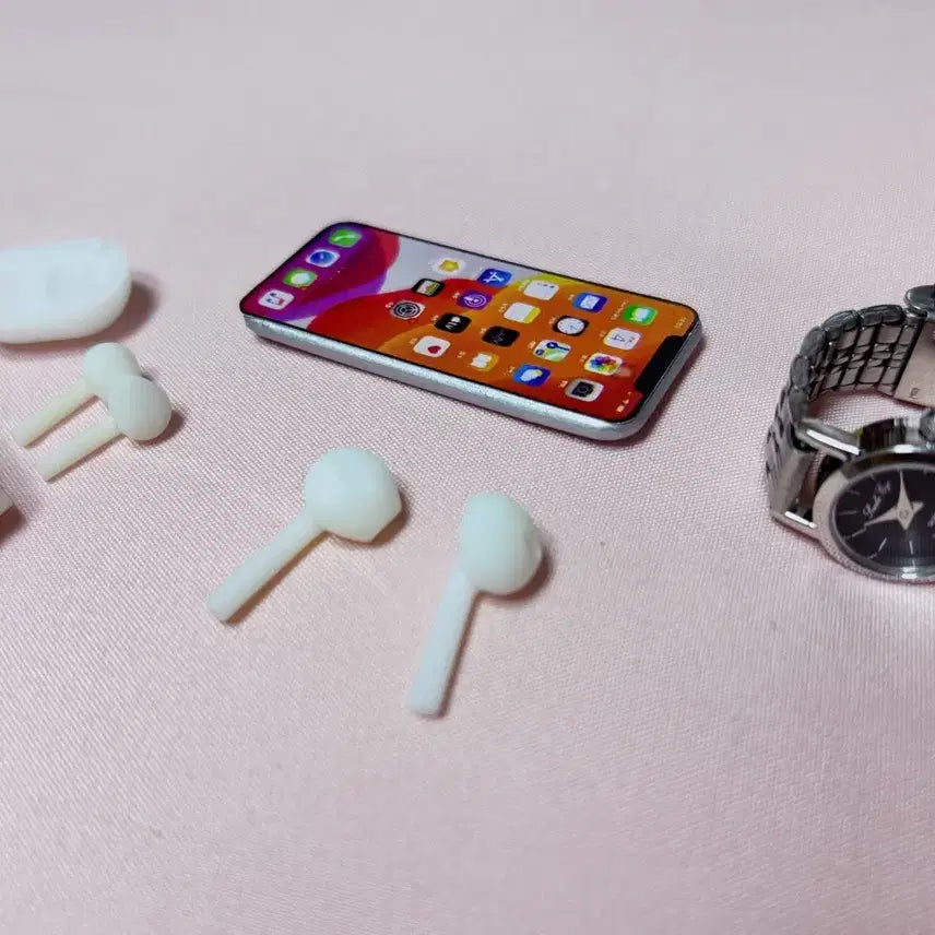 [BUNJANG] SD Props Bundle (Airpods, Wristwatch, etc.) / SD 소품 일괄 (에어팟과 손목시계 등)