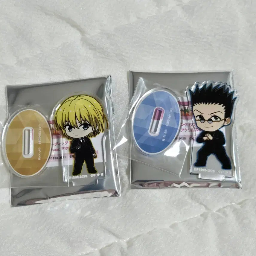 [BUNJANG] Hunter x Hunter Kurapika &amp; Leorio Suit Mini Acrylic Standee Bundle Set / (일괄) 헌터헌터 크라피카 + 레오리오 수트 정장 미니 아크릴 스탠드
