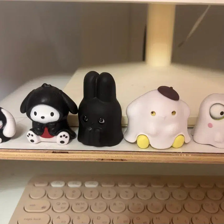 [BUNJANG] Sanrio Ghost Figure Bundle Set / 산리오 유령 피규어 5종 일괄 판매