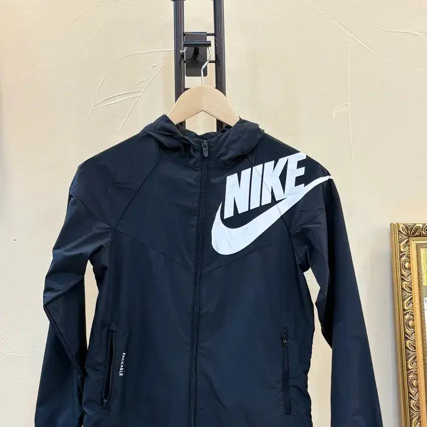 [SOLD OUT] 나이키 아우터