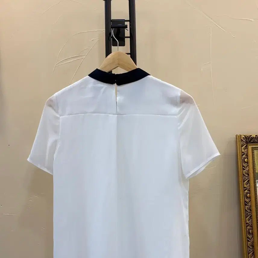 [SOLD OUT] Zooc 반팔 블라우스