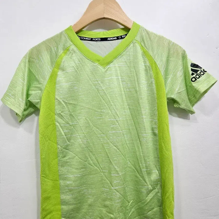 [SOLD OUT] 아디다스 반팔 키즈 티셔츠, 라임 그린
