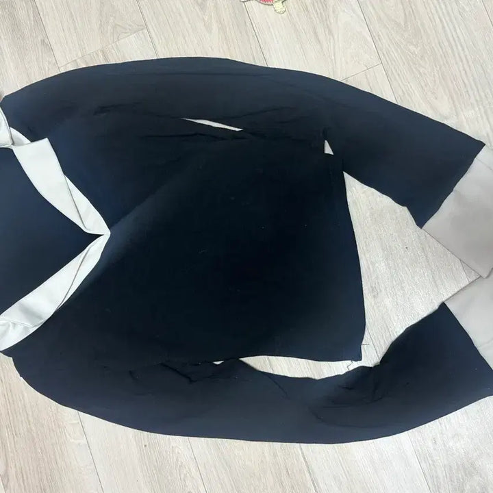 [SOLD OUT] 아워캐비넷 스쿨 셔츠 롱슬리브 레이어드 티셔츠