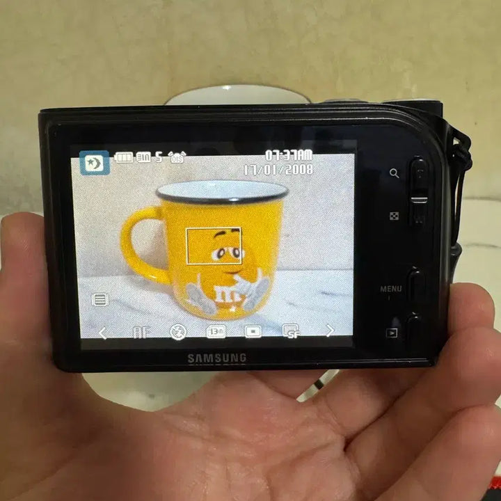 [SOLD OUT] 삼성 VLUU NV100HD 블랙디카