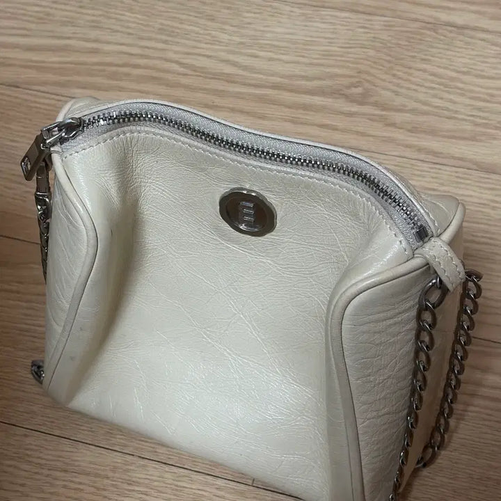[SOLD OUT] 미닛뮤트 브렛미니