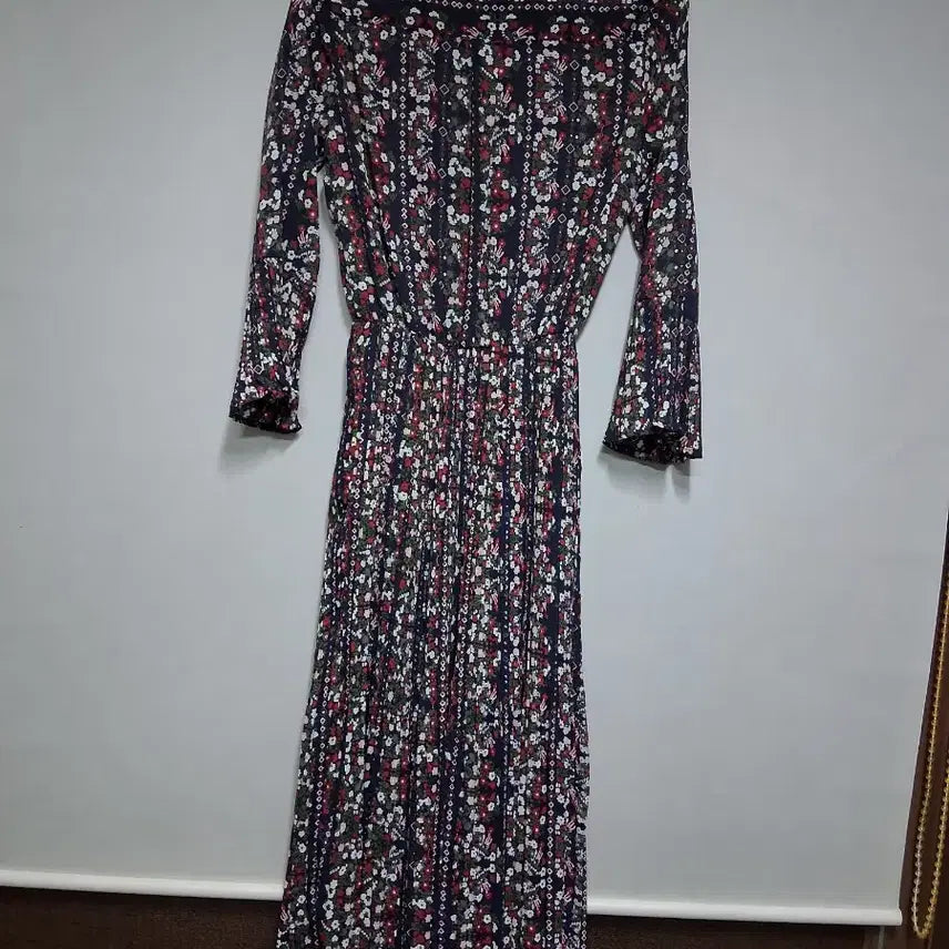 [BUNJANG] Floral Pattern Long Dress (Free Size) / 플라워 패턴 롱 원피스(프리)