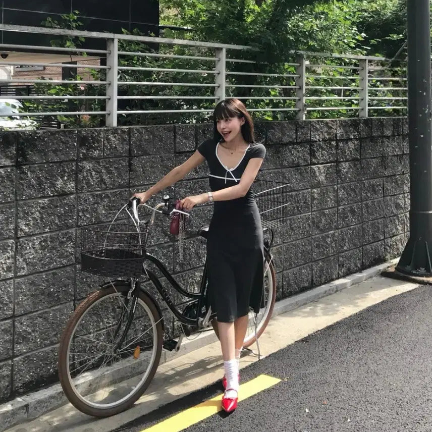[BUNJANG] CLOUDEMOTION Moana Line Long Dress White Detail Ribbon / 클라우드이모션 CLOUDEMOTION 모아나 라인 롱 원피스