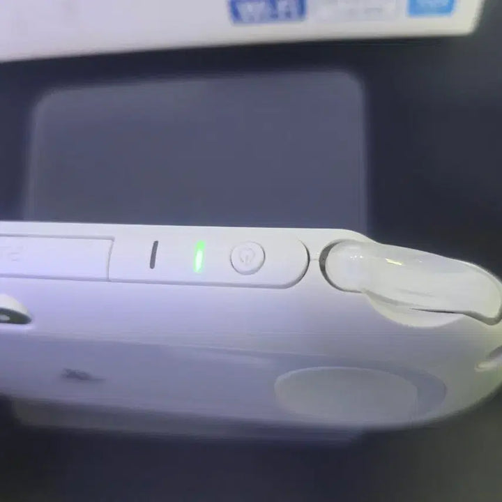 [BUNJANG] Sony PS Vita 2nd Gen White Bundle / 소니 PS VITA 화이트 2세대 박스셋