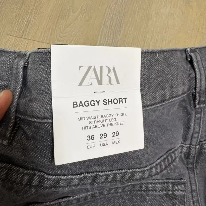 [BUNJANG] ZARA Bermuda Shorts Bundle / 새상품)자라 ZARA 버뮤다 반바지 2개