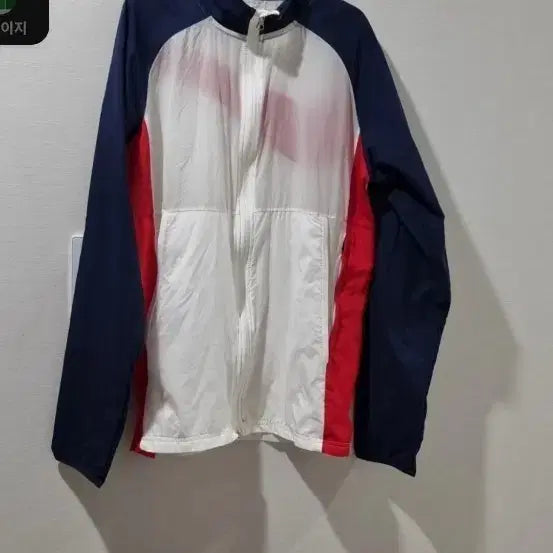 [BUNJANG] Nike Lightweight Windbreaker Jacket / 나이키 바람막이