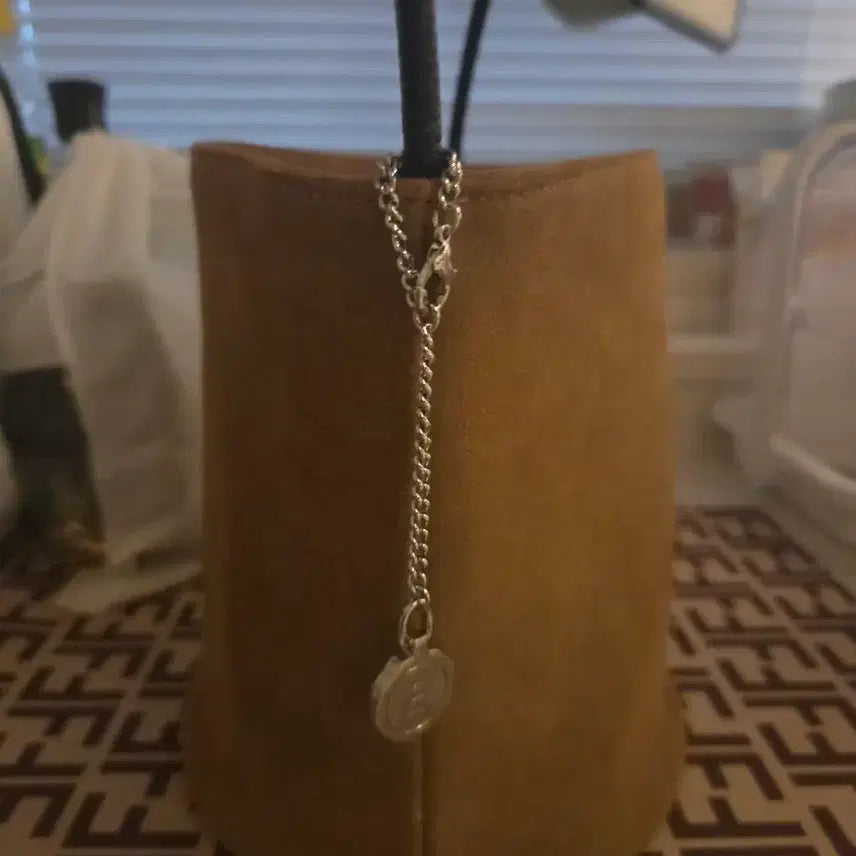 [BUNJANG] Minuit Minute Tobo Bag Mix Suede Beige / 미닛뮤트 토보백 믹스 스웨이드 베이지
