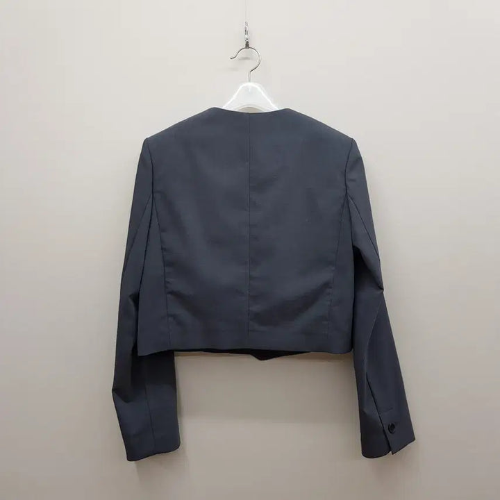 [BUNJANG] KUHOplus 2024 Cropped Collarless Jacket Size 1 / 구호플러스 2024 크롭 노카라 자켓 1사이즈