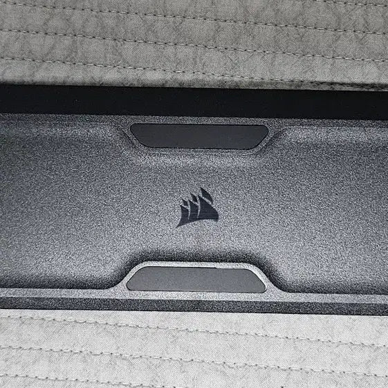 [BUNJANG] Corsair K70 RGB CORE Palm Rest / 커세어 K70 RGB CORE 팜레스트 팝니다.