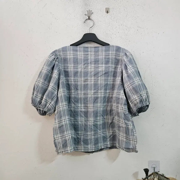 [BUNJANG] Check Puff Sleeve Blouse / 체크 퍼프 소매 블라우스