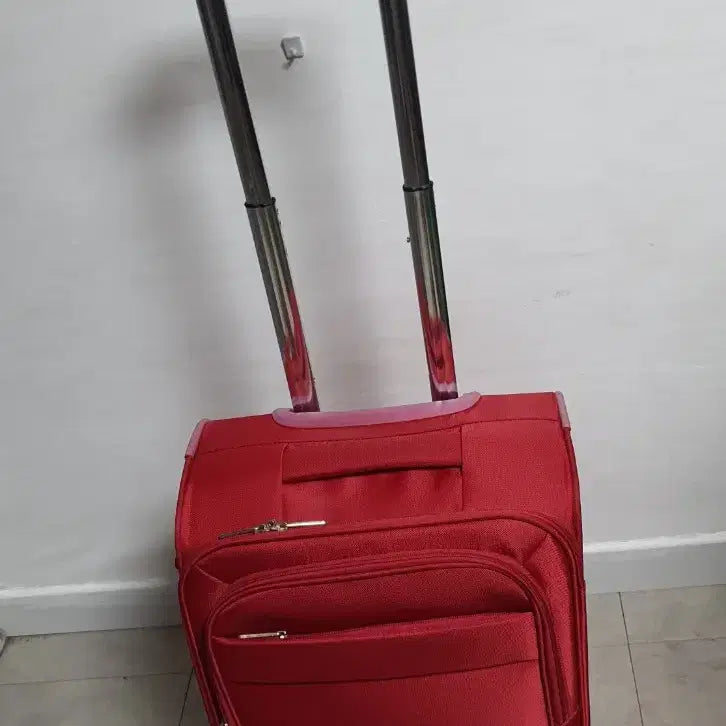 [BUNJANG] Delsey 20-inch Soft Carry-on Luggage / 델시 Delsey 20인치 소프트 캐리어 기내용