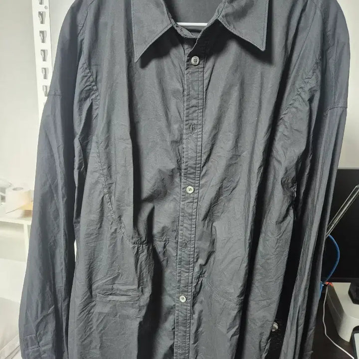 [BUNJANG] Songzio Embroidered Bias Tuxedo Shirt / 송지오 엠브로이드 자수 셔츠 50