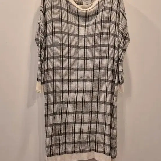 [BUNJANG] Alizi Frei Viscose Damage Design Dress / 알리지  프리    비스코스   데미지디자인  원피스