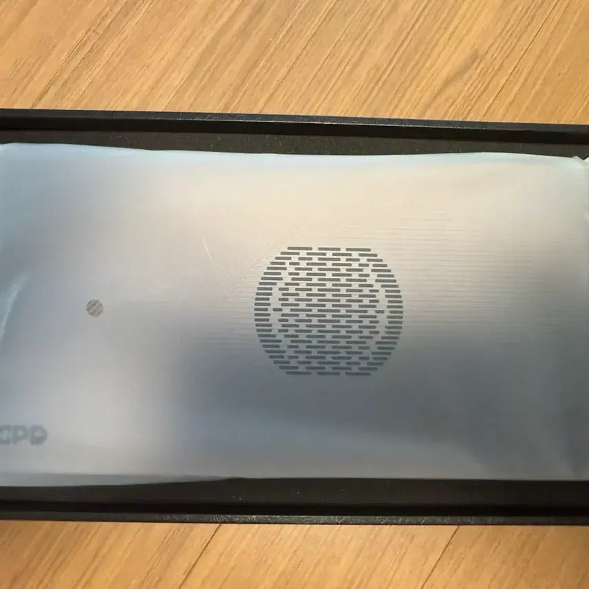 [BUNJANG] GPD G1 eGPU with RX 7600M XT / GPD G1 외장 그래픽 카드 eGPU RX 7600M XT 풀박스
