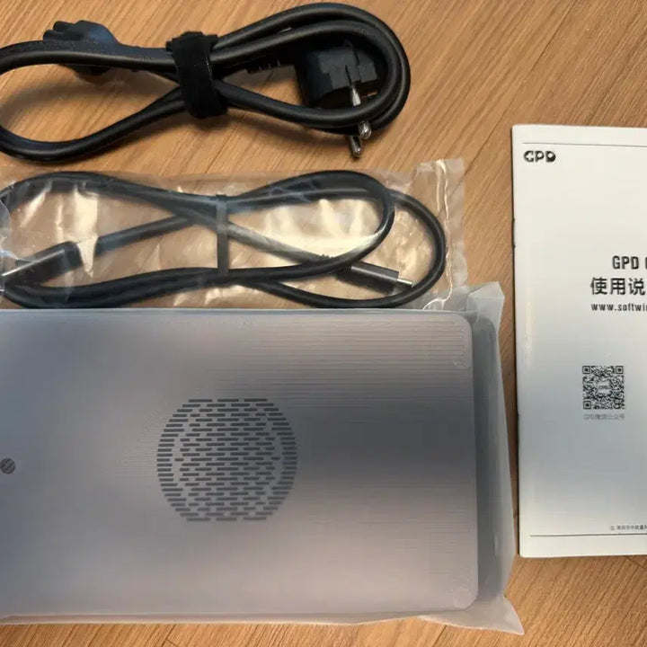 [BUNJANG] GPD G1 eGPU with RX 7600M XT / GPD G1 외장 그래픽 카드 eGPU RX 7600M XT 풀박스