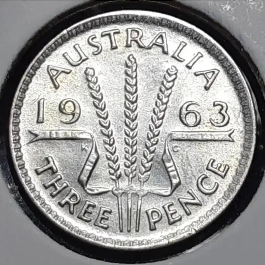 [BUNJANG] Australia 1963 3 Pence Silver Coin (Uncirculated) / [은화] 오스트레일리아 미사용 1963년 3펜스.외국주화 주화 화폐 동전
