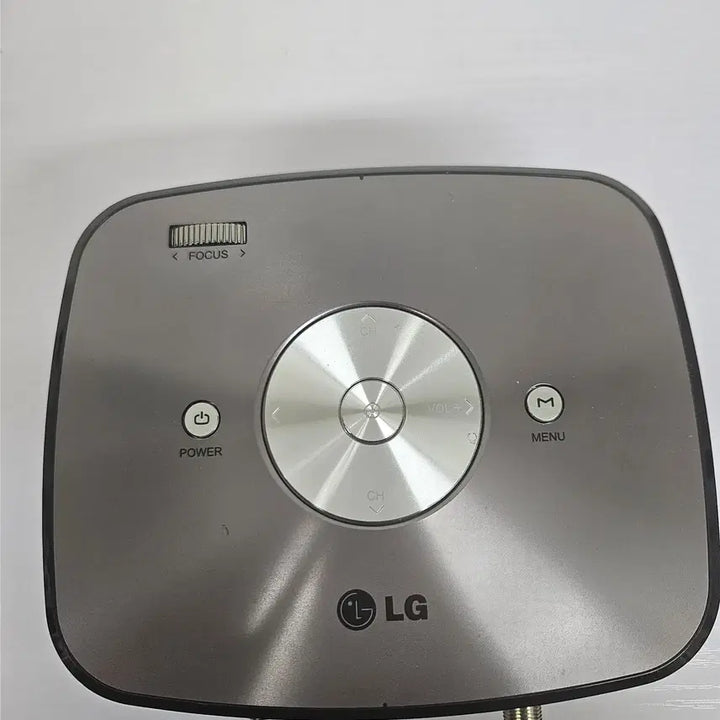 [BUNJANG] LG Portable MiniBeam Projectors (Various Models) / LG 미니빔 프로젝터 여러가지 팝니다.