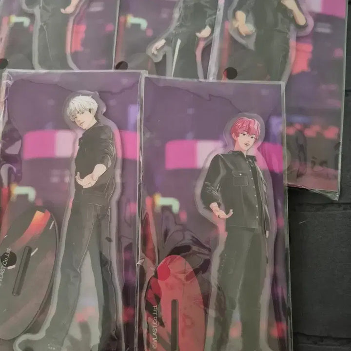 [BUNJANG] PLAVE Dash Acrylic Stand Album Bundle Set / 플레이브 대쉬 아크릴스탠드 앨범 일괄