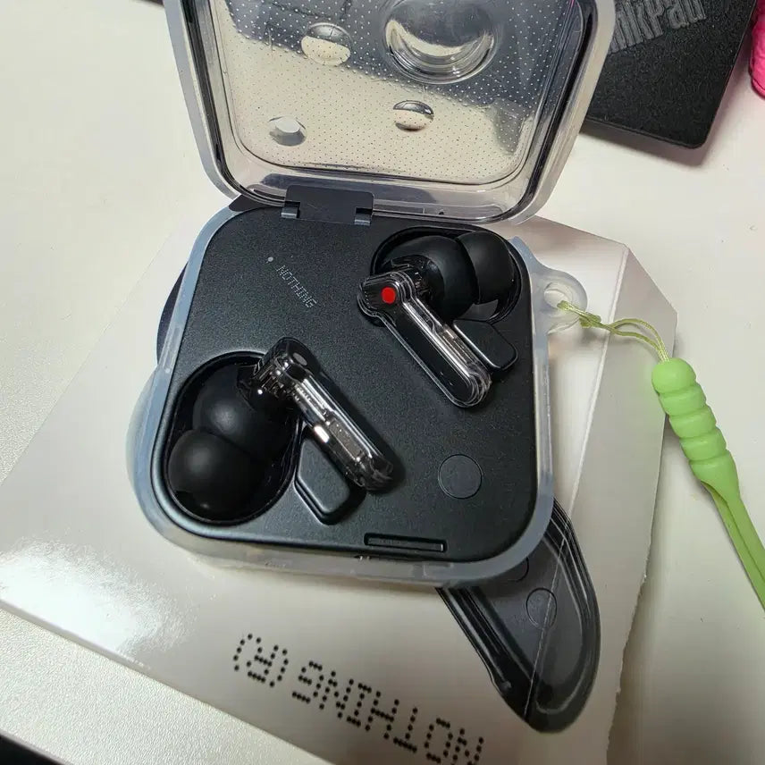 [BUNJANG] Nothing Ear (3) Noise Cancelling Bluetooth Earphones / 낫싱 이어 Ear (3) 노이즈 캔슬링 블루투스 이어폰