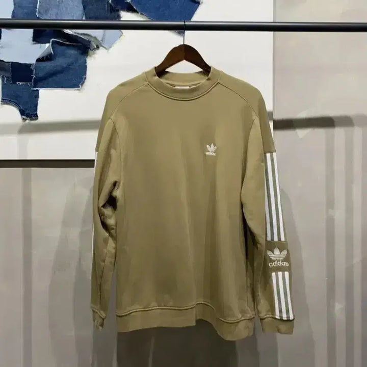 [BUNJANG] Adidas Sweatshirt Khaki L / 아디다스 맨투맨 L