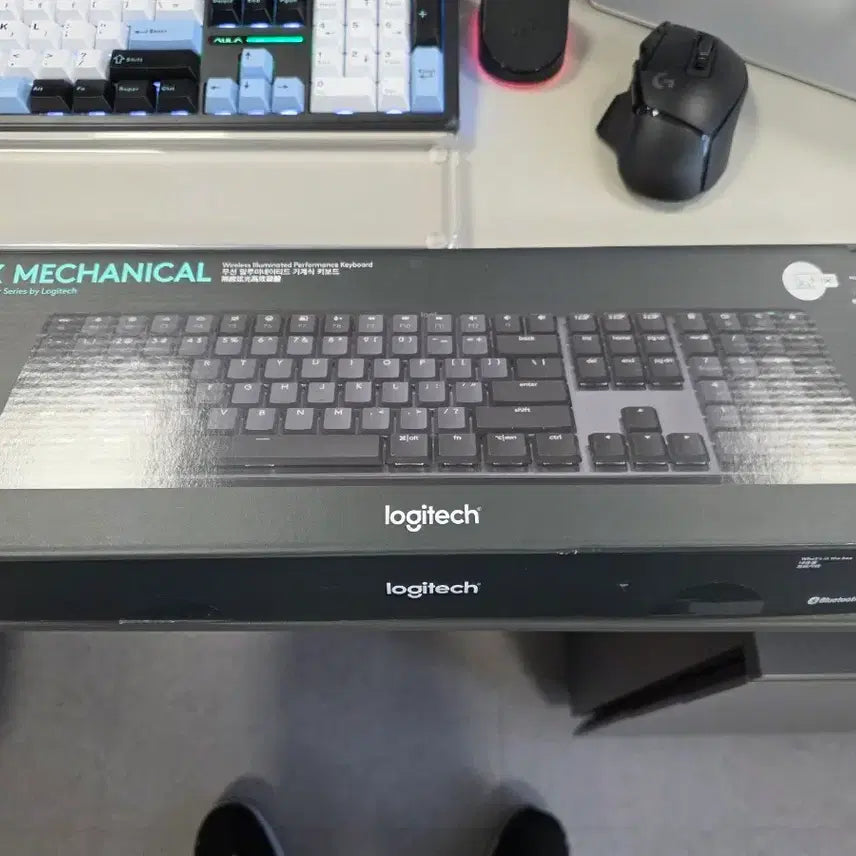 [BUNJANG] Logitech MX Mechanical Full-Size Mechanical Keyboard (Brown Switches) / 로지텍 MX Mechanical 풀배열 기계식 키보드 (갈축)