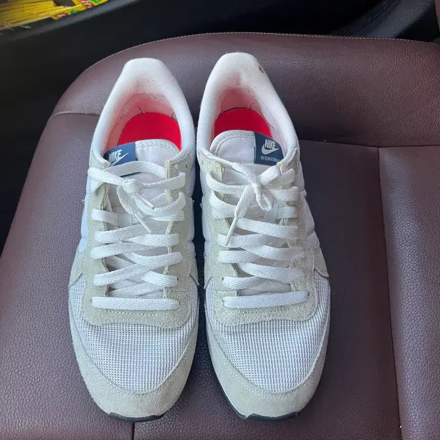 [BUNJANG] Nike Internationalist White Grey Sneakers 270 / 나이키 인터네셔널리스트 화이트 그레이 270