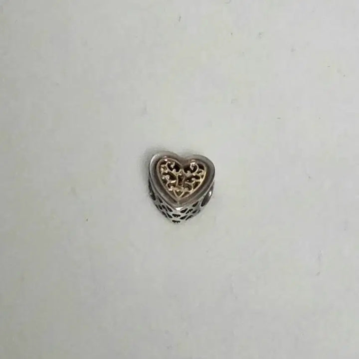 [BUNJANG] Pandora 14K Gold &amp; Sterling Silver 925 Heart Charm / 14k골드 &amp; 실버 925 ]  Pandora 판도라 gold heart