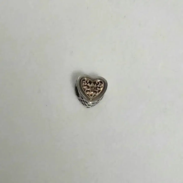 [BUNJANG] Pandora 14K Gold &amp; Sterling Silver 925 Heart Charm / 14k골드 &amp; 실버 925 ]  Pandora 판도라 gold heart