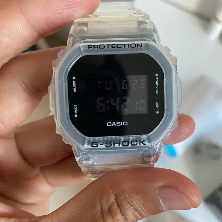 [BUNJANG] Casio DW5600 G-Shock Clear Square Watch / [새제품] 카시오 DW5600 G-SHOCK 투명 사각 시계
