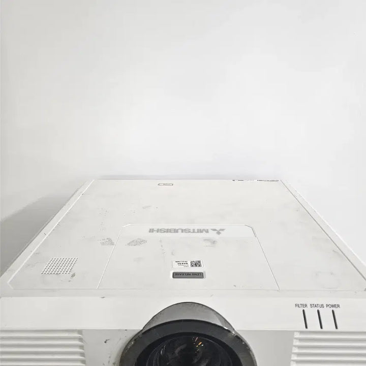 [SOLD OUT] 미쯔비시 XL7100U 프로젝터