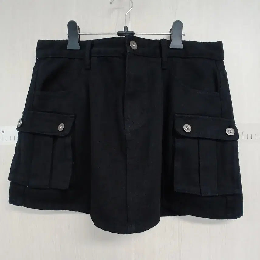 [SOLD OUT] 카고 스커트 블랙 속바지