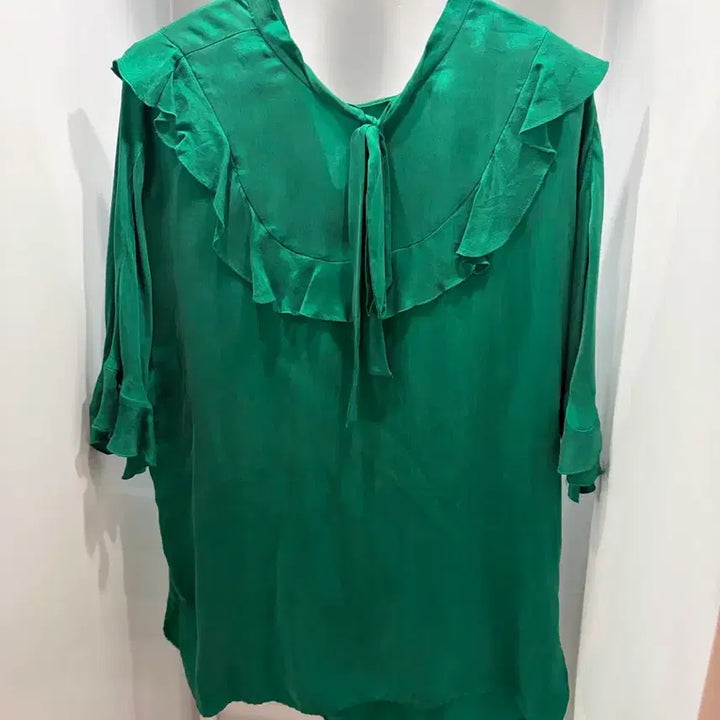[SOLD OUT] 산드로 프릴 블라우스