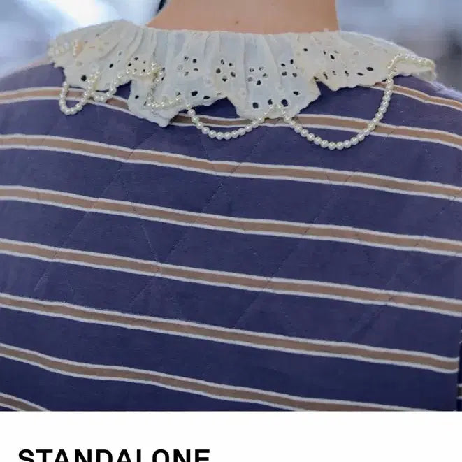 [SOLD OUT] 스탠드얼론 빈티지 레이스 스트라이프 져지 폴로