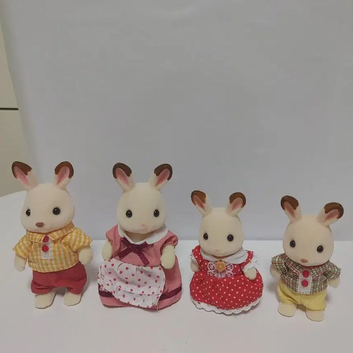 [BUNJANG] Sylvanian Families Chocolate Rabbit Family / 실바니안 초콜릿토끼 가족