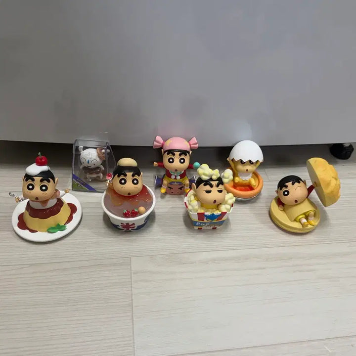 [BUNJANG] 52toys Crayon Shin-chan Dessert Time 7 Figure Set (Unsealed) / 짱구 52toys 디저트 타임 7종 세트 (개봉)