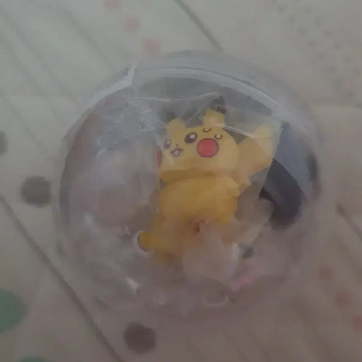 [BUNJANG] Pokemon Center Metamon Transformation Feature Phone - Secret Edition / 미개봉 포켓몬센터 팝업 메타몽 피처폰 휴대폰 변신하는 중 시크릿