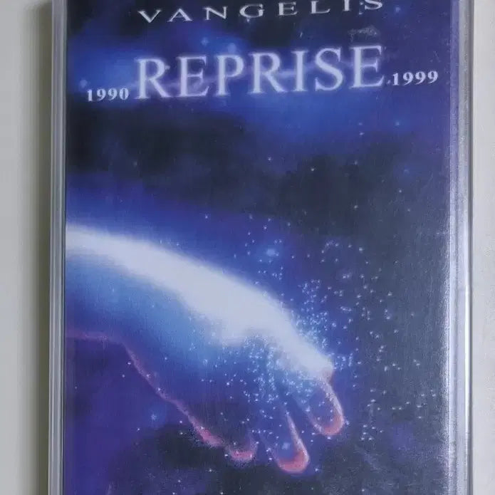 [BUNJANG] Vangelis Reprise 1990-1999 (Sealed Cassette Tape) Best Of / 반젤리스 Reprise 1990-1999 (미개봉 카세트테이프) 베스트