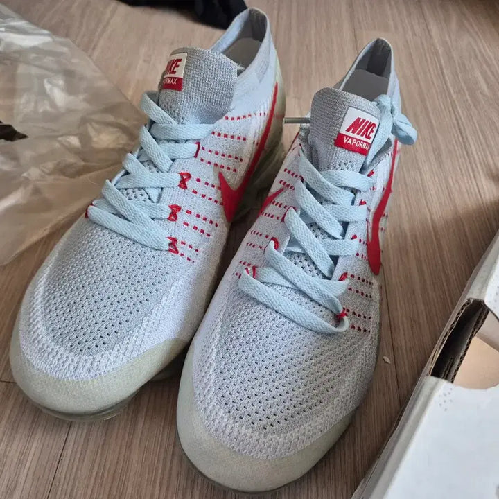 [BUNJANG] Nike Air Vapormax Flyknit White/Red Men&