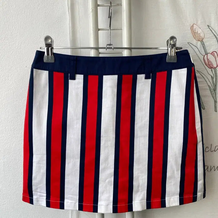[BUNJANG] W.ANGLE Striped Golf Skirt / 와이드앵글(W.ANGLE)스트라이프 골프 스커트