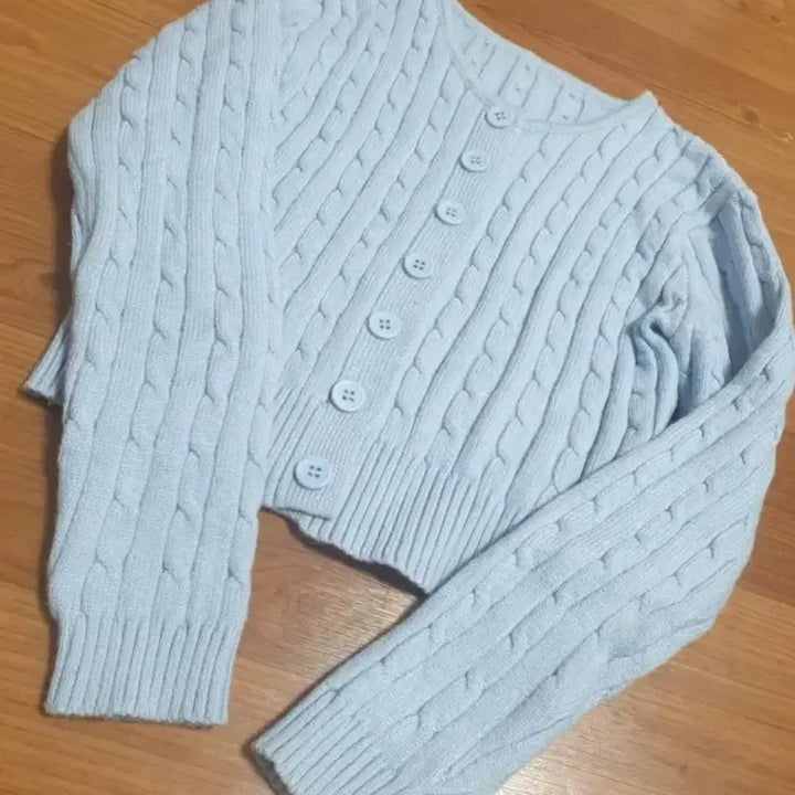 [BUNJANG] Sky Blue Cable Knit Cardigan / (새상품)하늘색 케이블가디건  꽈배기가디건