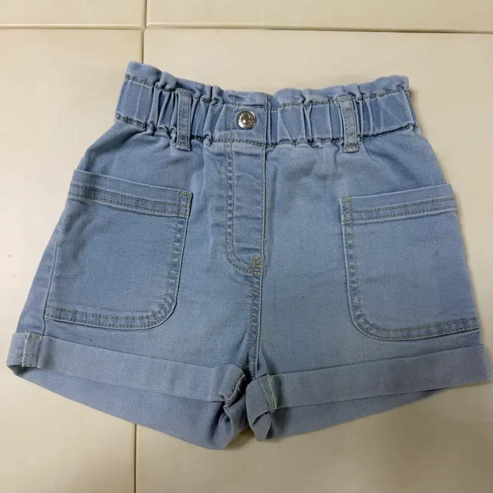 [BUNJANG] Ellimoly Bustier Tank Top (Size 9) &amp; High-Waisted Denim Shorts (Size 110) / 엘리몰리 뷔스티에 나시 9호 + 하이웨스트 청반바지 110ㅎ