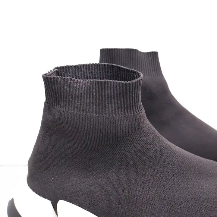[BUNJANG] Balenciaga Speedrunner Sneakers / 발렌시아가 스피드러너 스니커즈