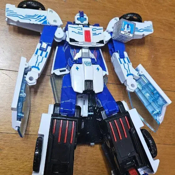 [SOLD OUT] 헬로카봇 일렉트롬 변신로봇