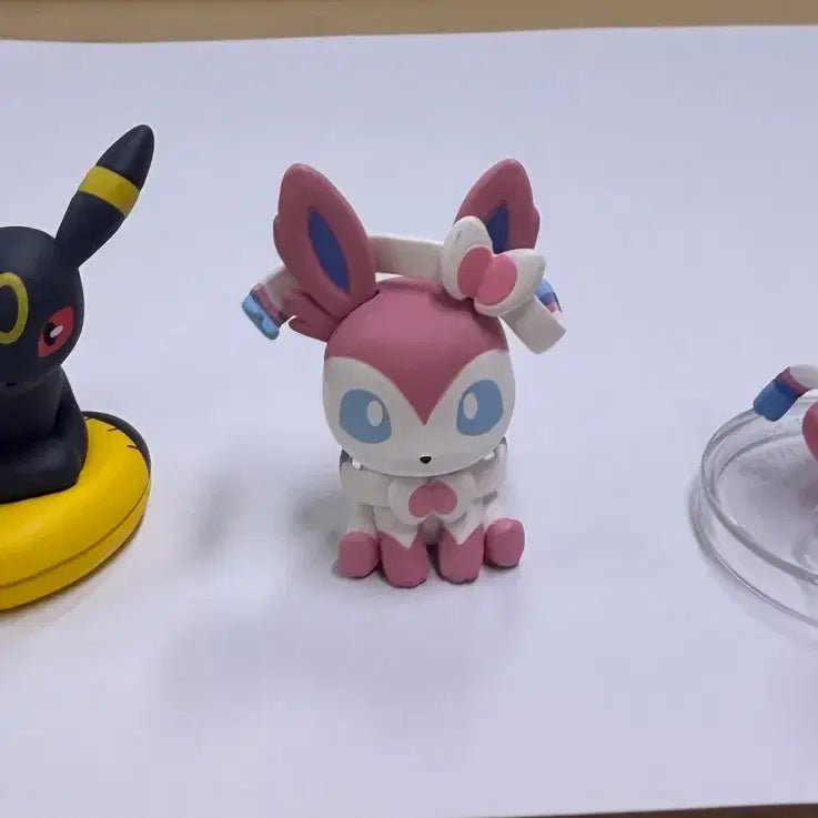 [BUNJANG] Pokemon Nymphia &amp; Umbreon Gacha Figure Bundle Set / 포켓몬스터 님피아, 블애키 가챠 일괄