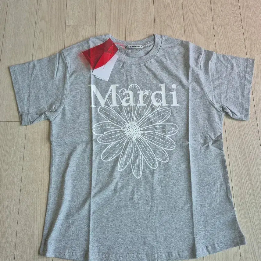 [BUNJANG] Mardi Mercredi Flower Short-Sleeved T-Shirt Gray One Size / 마르디 메크르디 플라워 반팔티 그레이 원사이즈