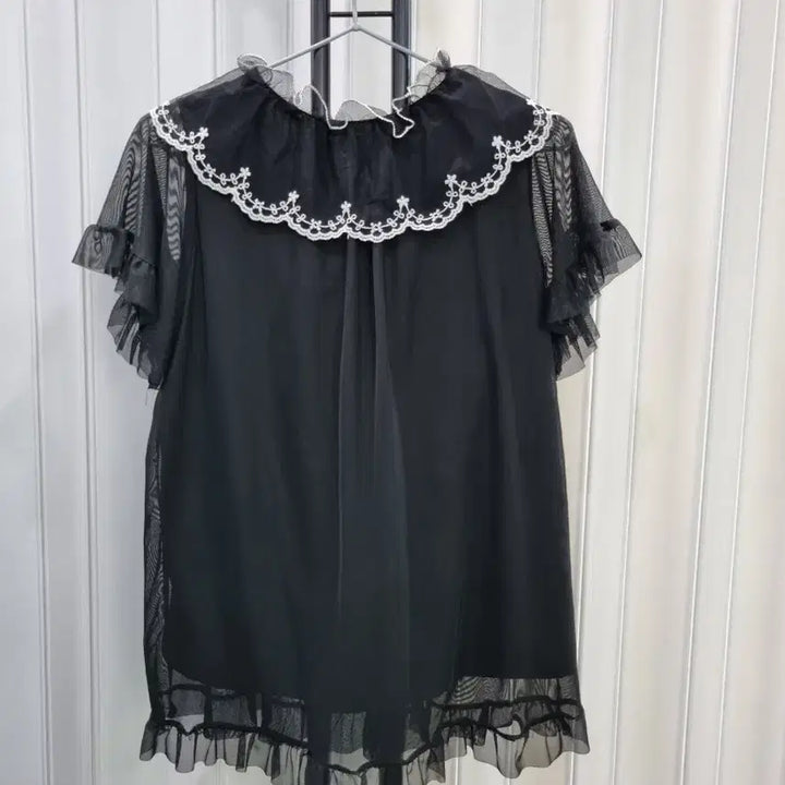[BUNJANG] Black See-through Lace Ribbon T-Shirt / 블랙 시스루 레이스 리본